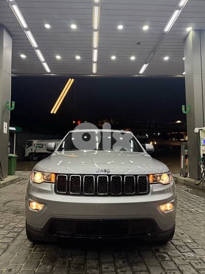 Jeep Grand Cherokee 2018 Laredo V6