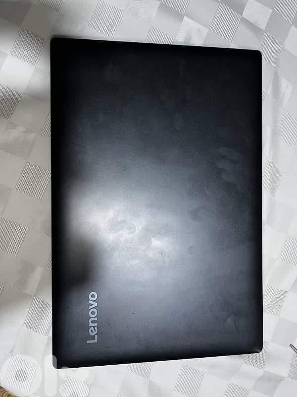 Lenovo IdeaPad 330-15IKB 4