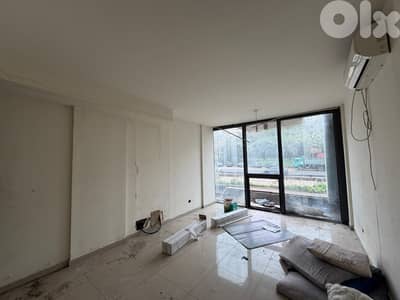 RWK256TJ - Shop for Rent in Ghazir on the Highway!