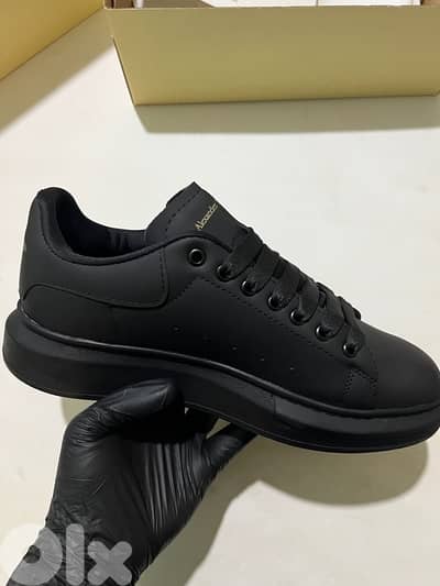 Alexander McQueen copy A