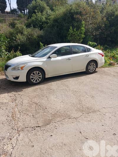 Nissan Altima 2015