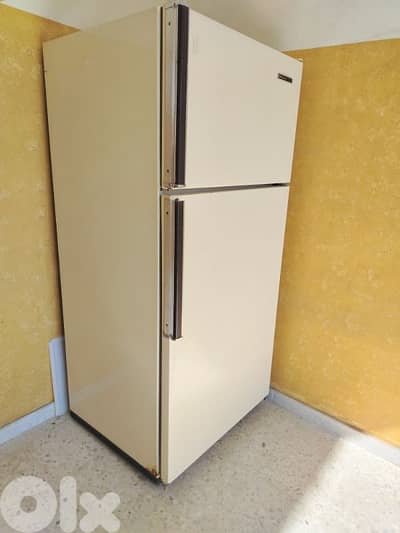 براد كبير سوبر نظيف تبريد ممتاز وصوت ناعم ١٣٠ دولار