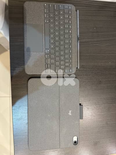 Logitech Combo Touch