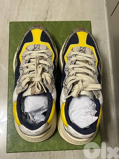 Gucci Rhyton Sneakers – Clean – With Box