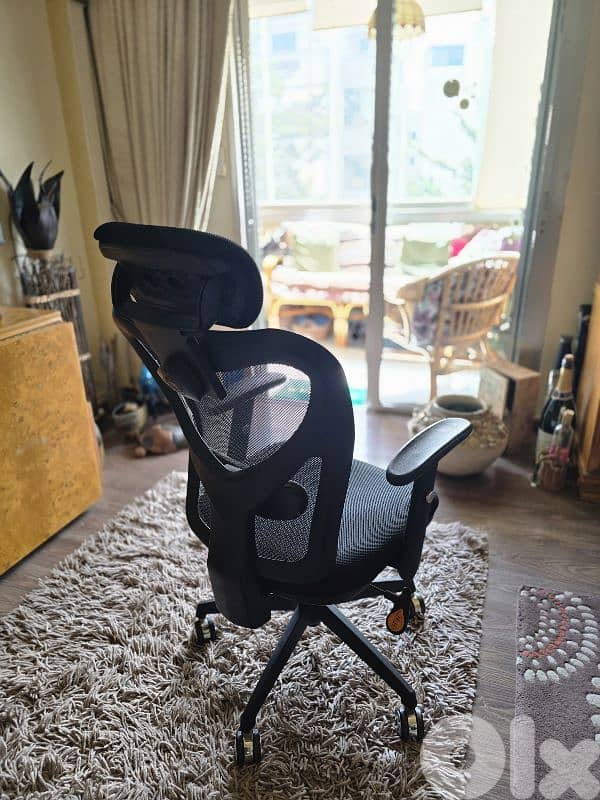 office chair 1