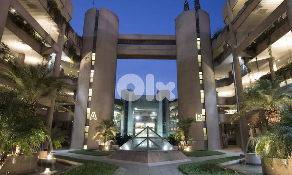 Duplex in Siwar, Private Garden & Rooftop Pool 5