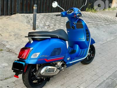 vespa 300gts super sport
