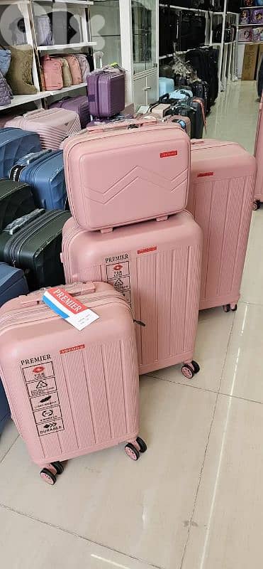 50% Discount set of 4 pcs travel bags luggage suitcases