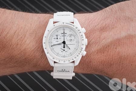 mission to the moonphase white snoopy