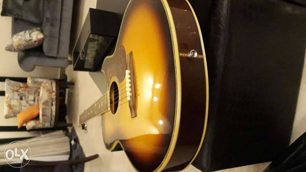 غيتار ليلي بيعرف قيمتو gitar 1