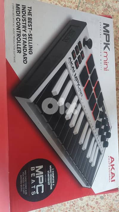 Akai MPK mini3 Keyboard