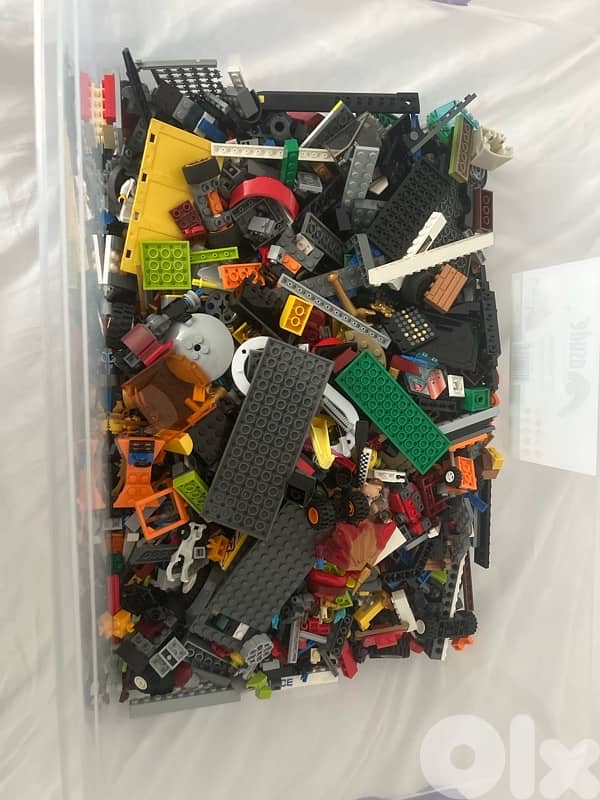 mixed lego pieces (large quantity) 2