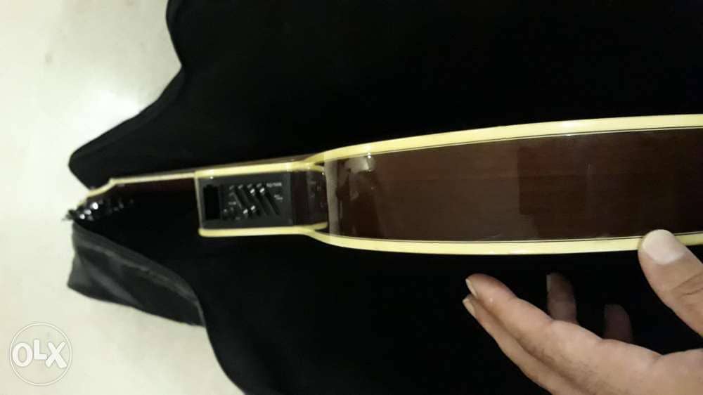 غيتار ليلي بيعرف قيمتو gitar 6