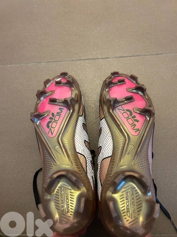 Football shoes bundle 5