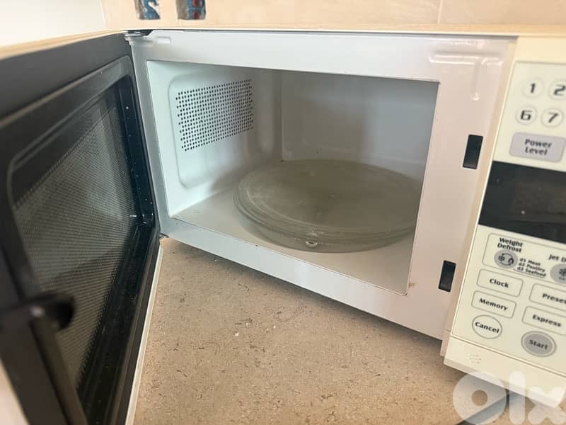 microwave 1
