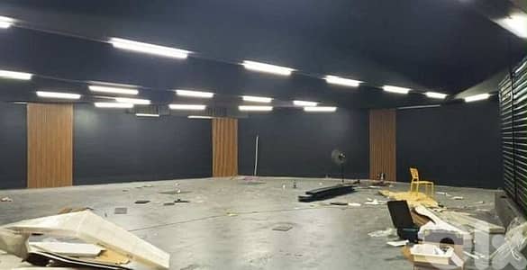 Showroom + Warehouse for Sale in Baouchriye – صالة عرض + مستودع للبيع