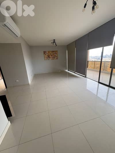 Apartment For Sale in Jdeideh - شقة للبيع في جديدة