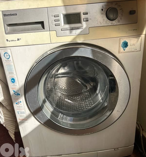 2 full bedrooms / 600$ / 500 $ 9