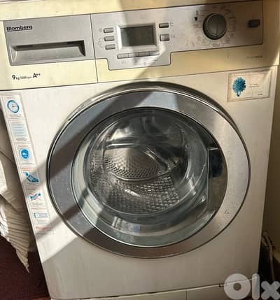 German Dishwasher 9 kilos / 1200 rpm