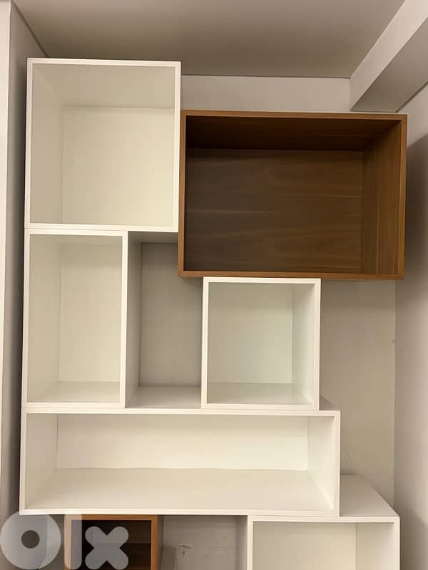 Living Room shelf unit 3