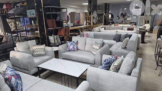 Salon valencia.  صالون فالانسيا