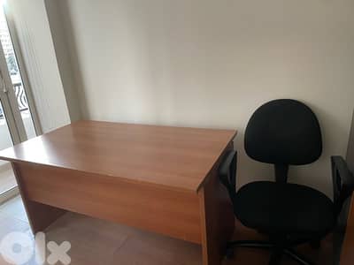 مكاتب كاملة