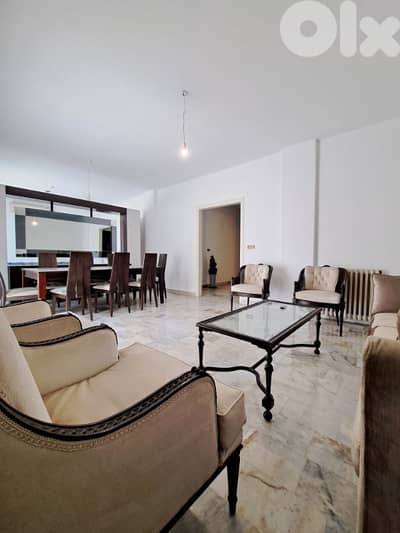 200sqm apartment for sale in Hazmieh