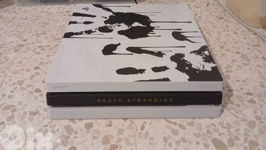 ps4 pro limited edition used like new.  with HDMI & CABLE