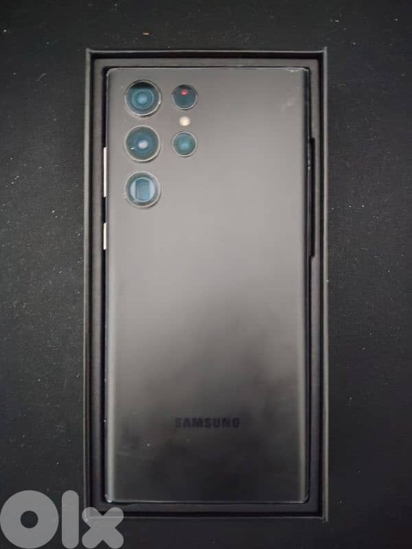 Samsung Galaxy S22 Ultra 1