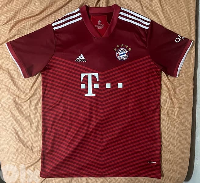 bayern Munich goretzka 8 home adidas jersey 3
