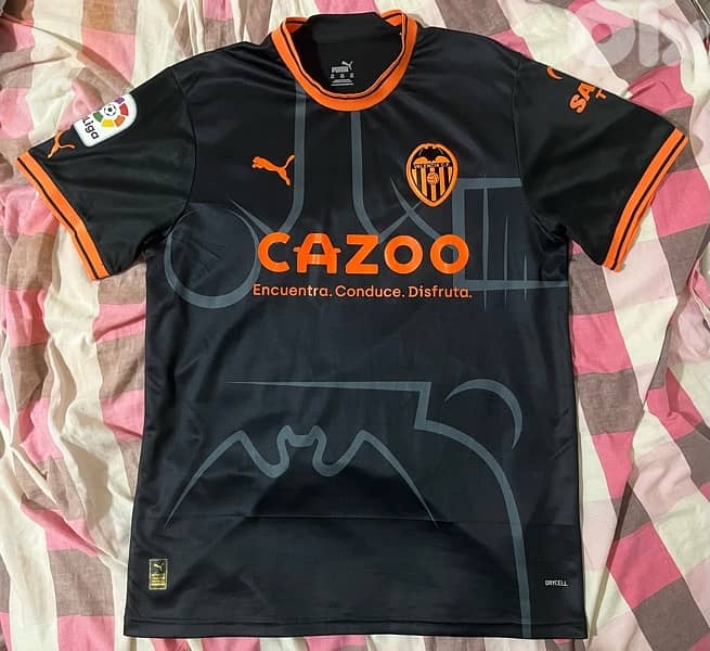 Valencia cavani third puma kit 4