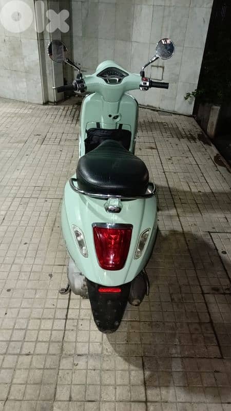 Vespa primavera 2