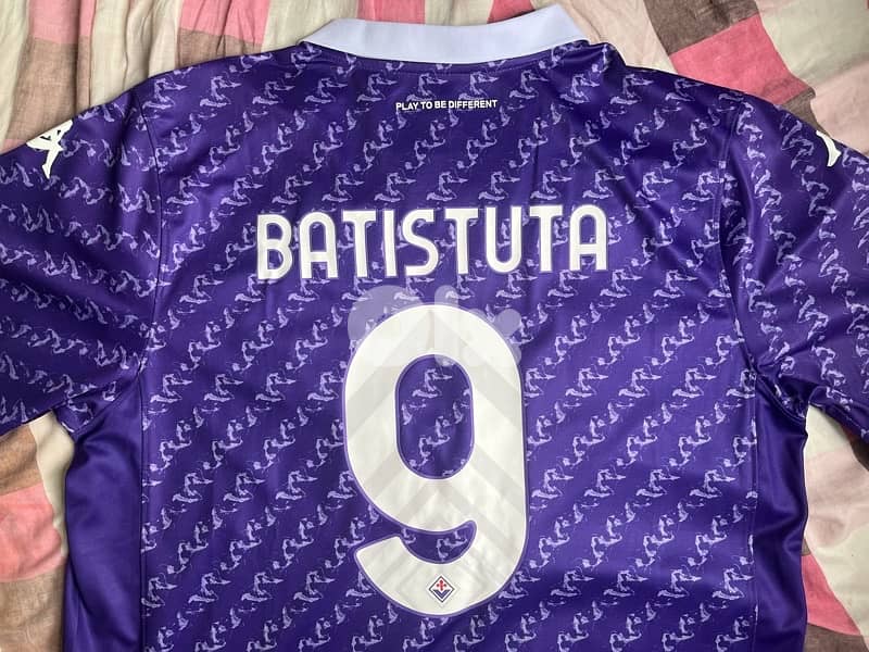 fiorentina batistuta 9 2023 home kappa jersey 3