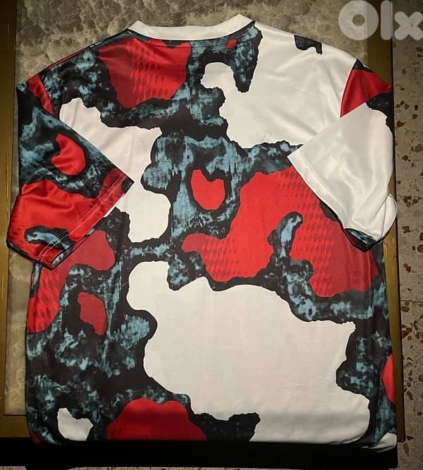 bayern Munich practice 2022 adidas kit 1