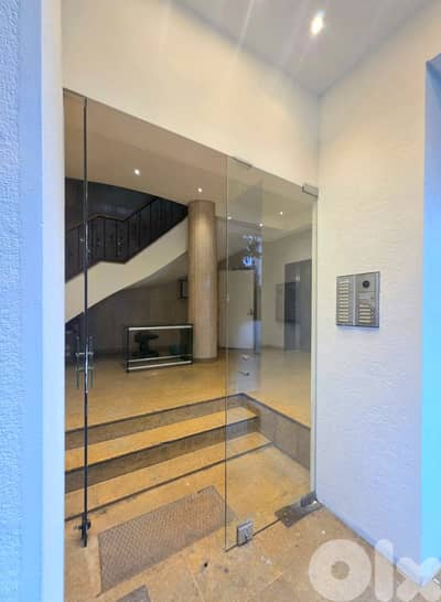 Office For Rent In Downtown  مكتب للاجار في بيروت