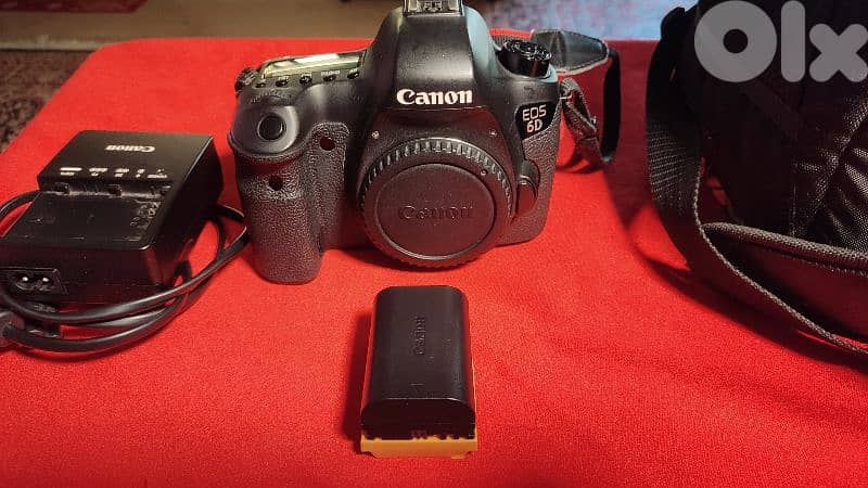 Canon 6D full frame DSLR body ONLY ~64k shutter 2
