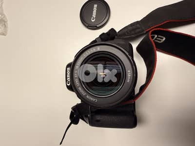 Canon 600D DSLR Kit + Box + 18-55 Lens + 2 Batteries + Bag – Excellent