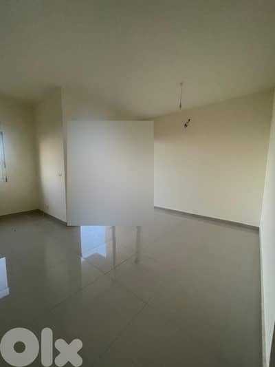 6MONTHS/2BEDS/MOUNTAIN VIEW/APARTMENT IN MAZRAAT YACHOUH PRIME,MYR-133