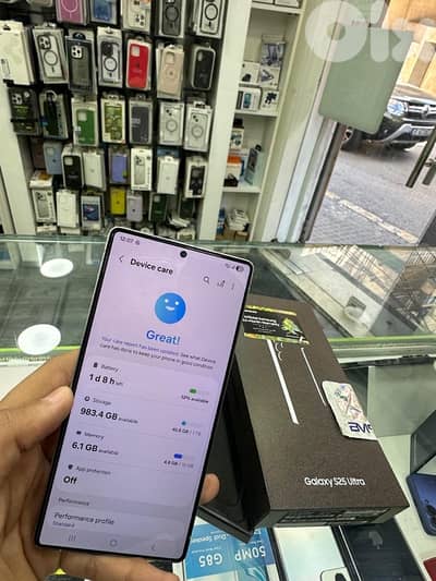 S25 ultra 1 terra used very clean stiil one year screen warranty