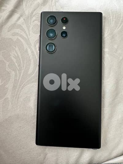 s22 ultra super clean