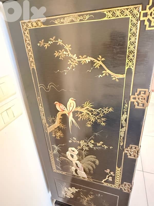 Asian antique style display cabinet 7