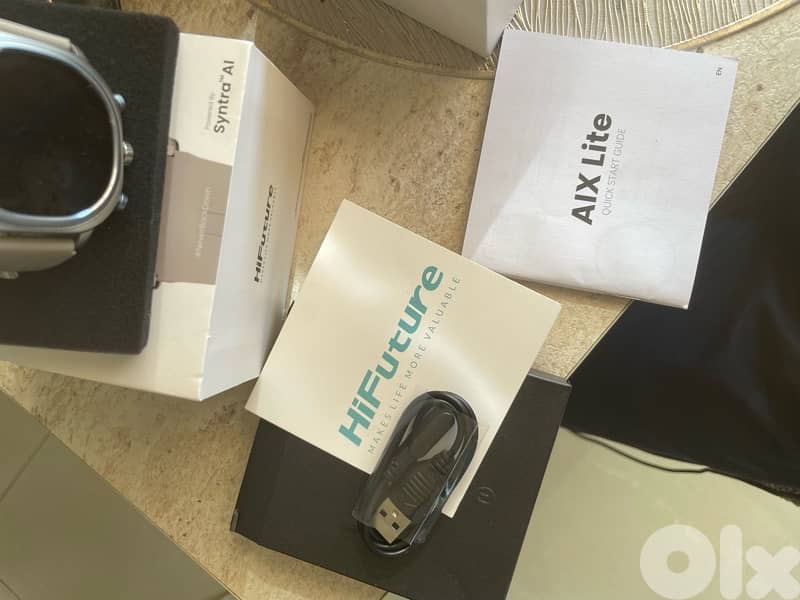 hifuture smart watch only opened not used once 3