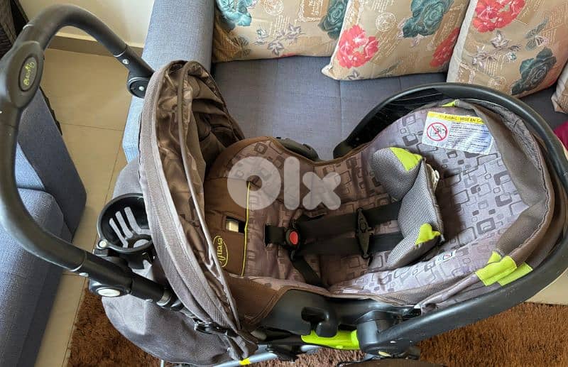 baby (car seat + base + stroller +bouncer + bed+ conv carseat +walker) 2