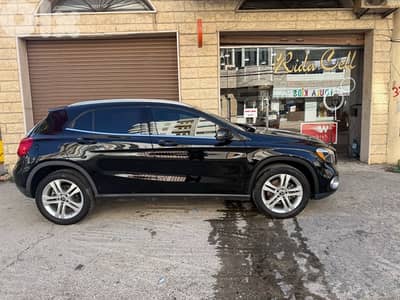 مرسيدس بنز جي ال إي - كلاس 2018