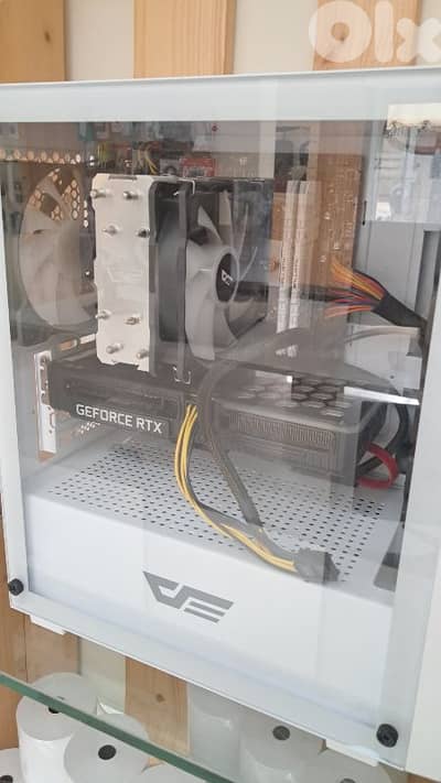 CLEAN GAMING PC BUILD