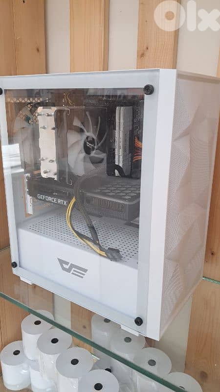 CLEAN GAMING PC BUILD 1