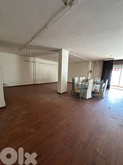 shop for rent in zouk Mikael