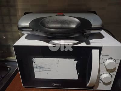 microwave & sandwiches heater