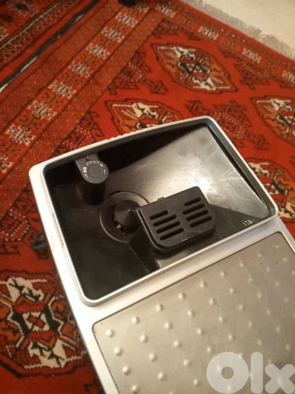 Delonghi,coffee machine 4