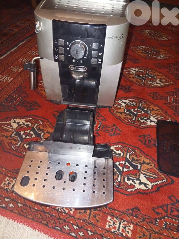 Delonghi,coffee machine 5
